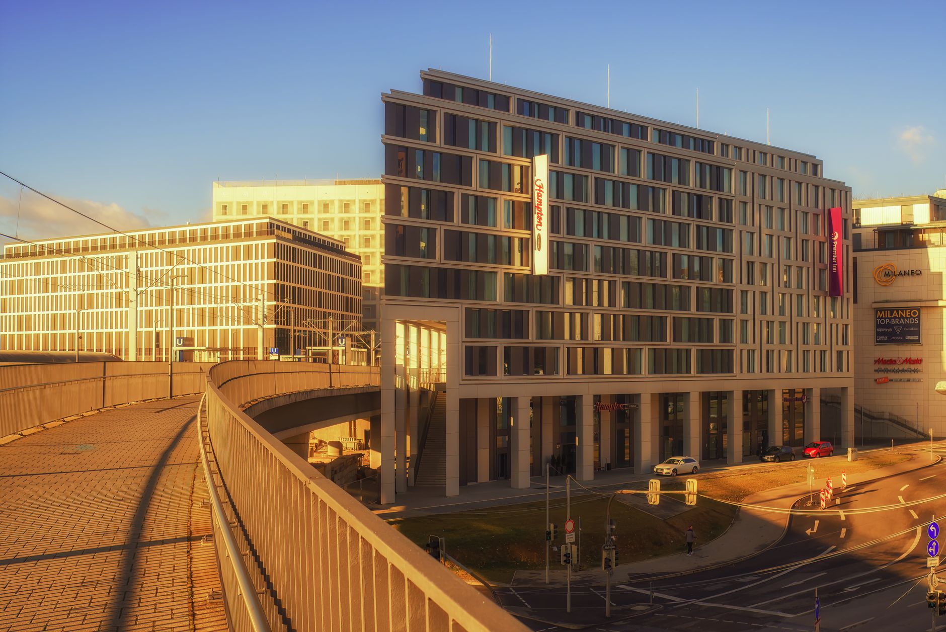 What's Going On With American Hotel Income Properties LP Stock Friday?