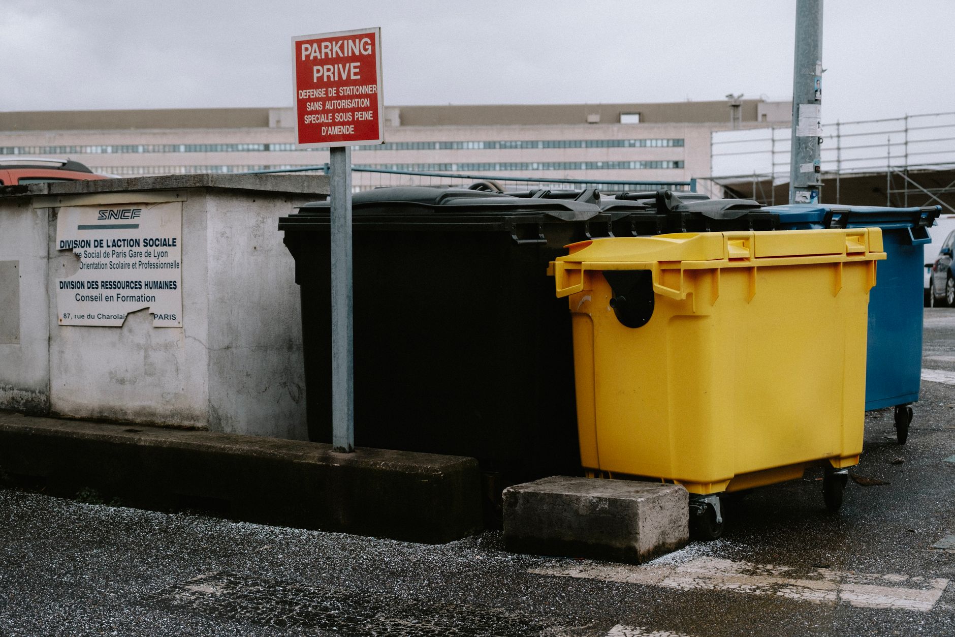 How Are Investors Reacting to Waste Connections' Upgraded Earnings Forecasts?