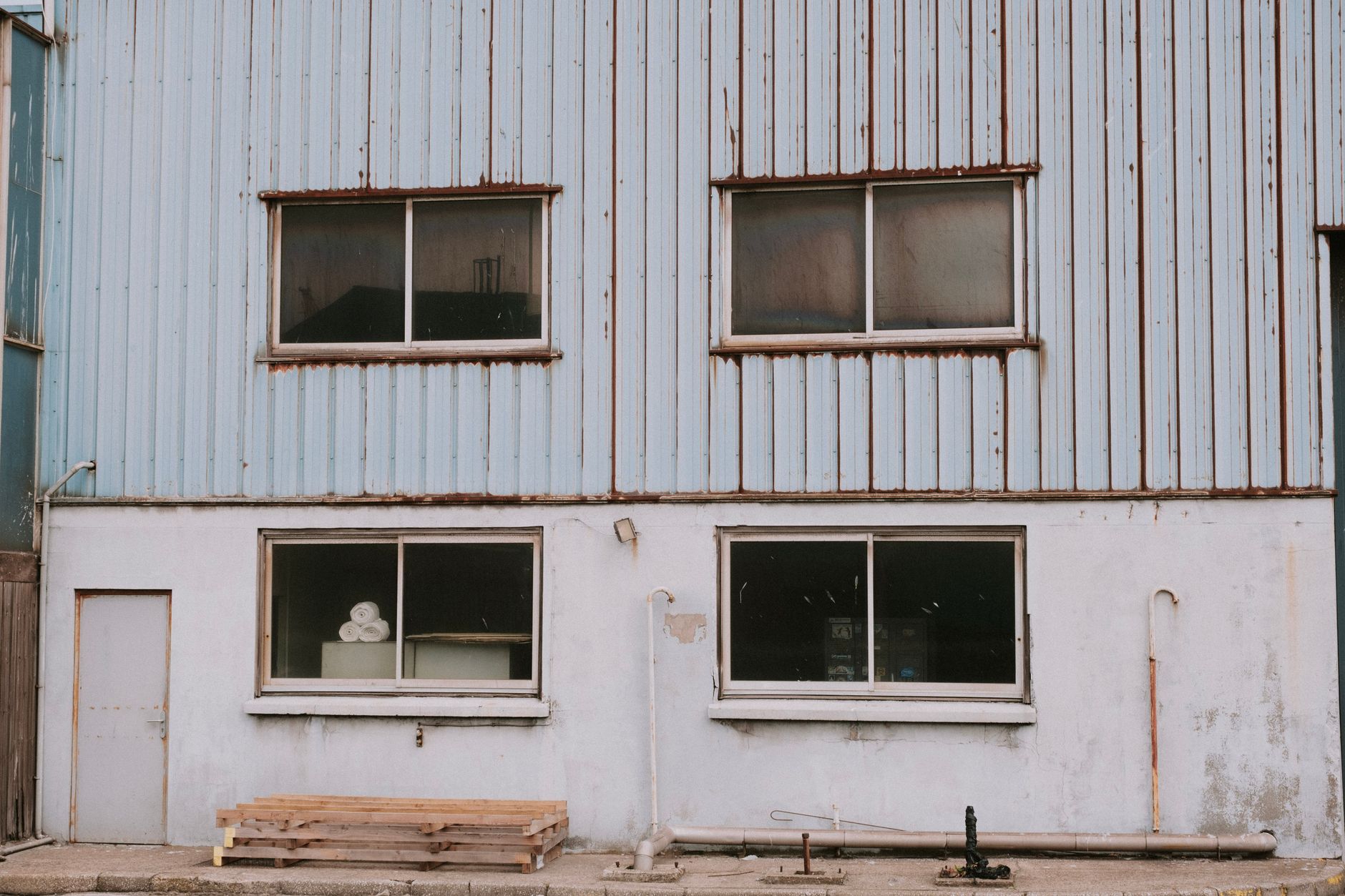 What's Going On With Dream Industrial Real Estate Investment Trust Stock Tuesday?