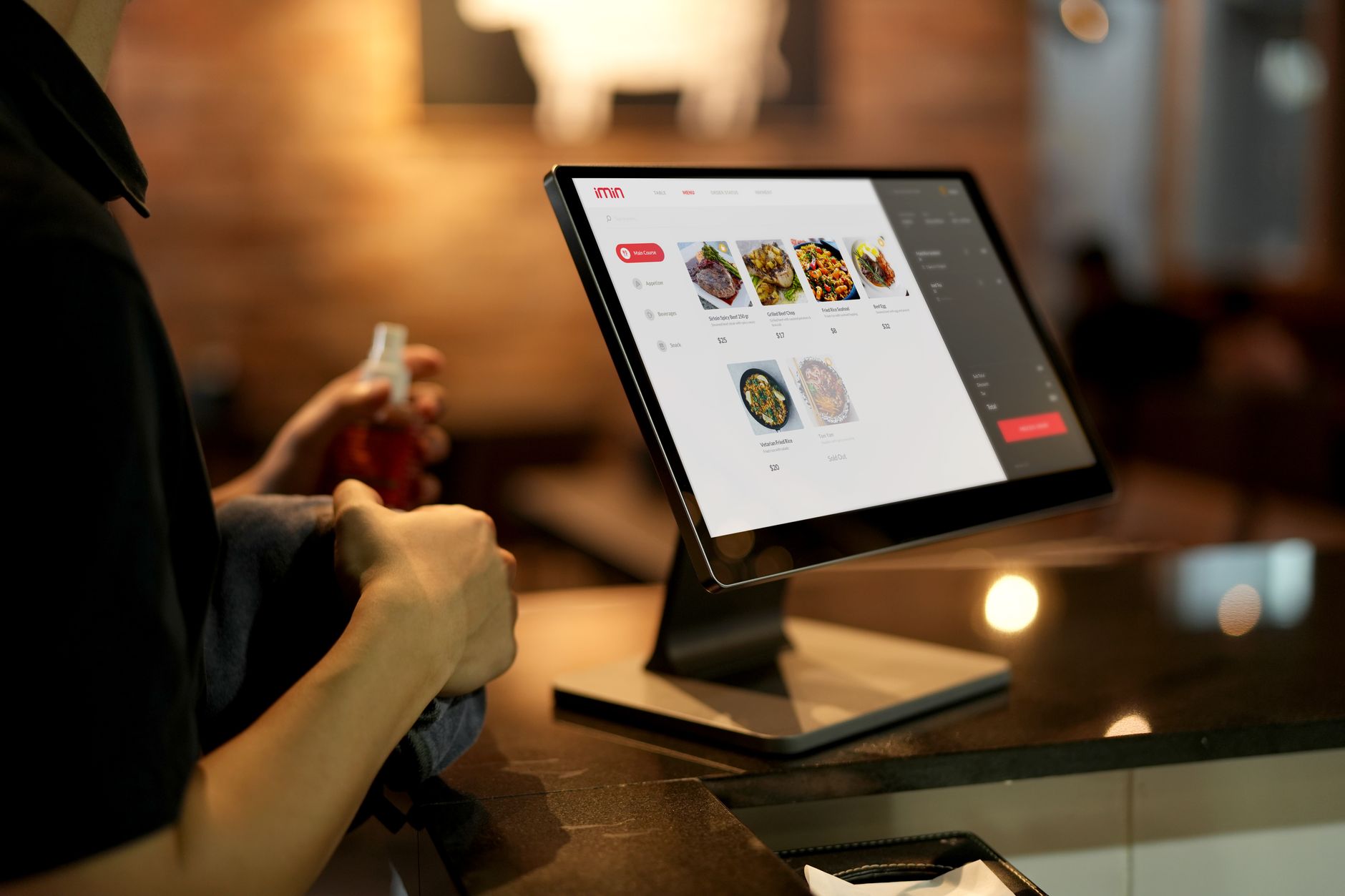 Why Lightspeed Commerce Inc stock is gaining today