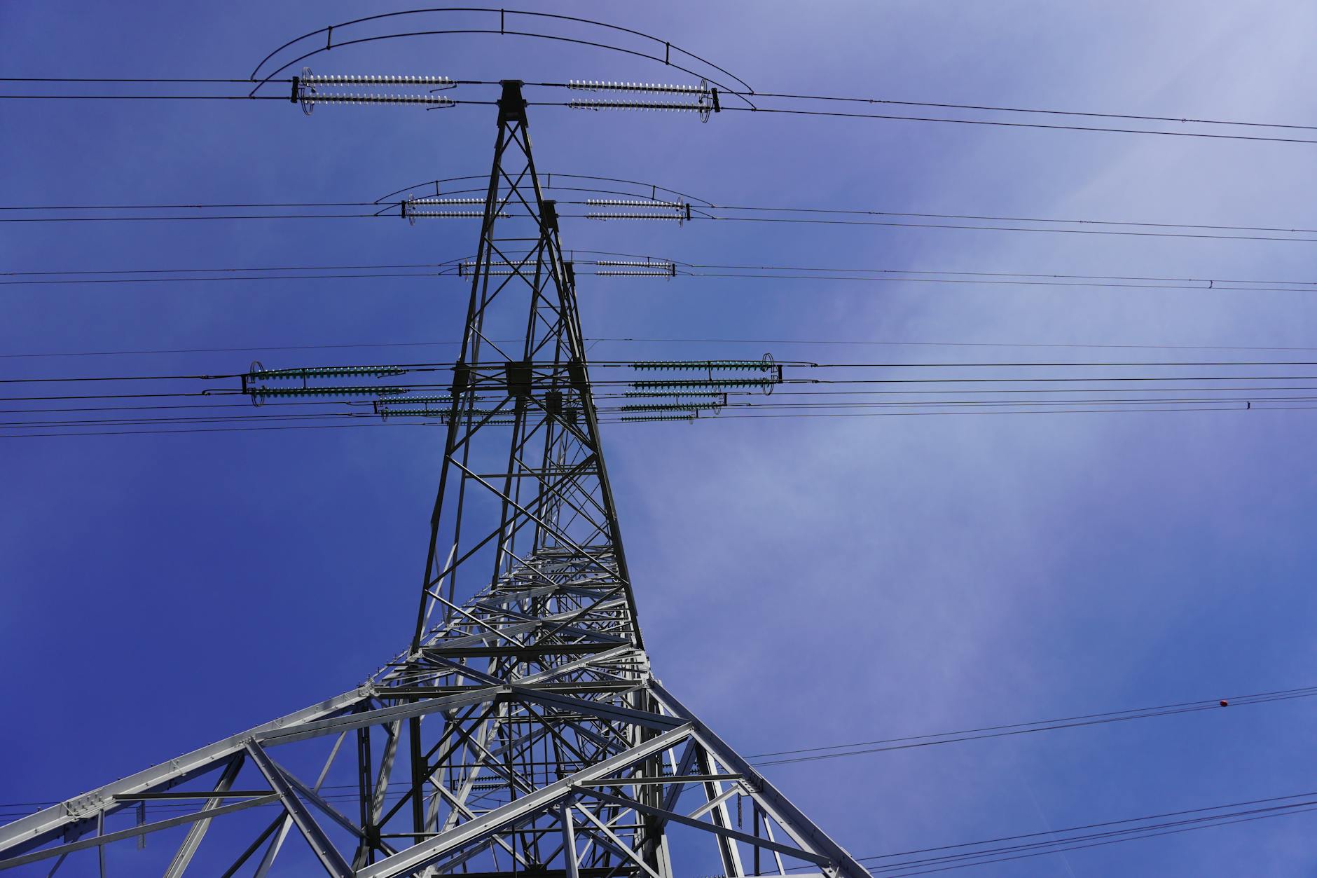 Why Hydro One Ltd stock is gaining today