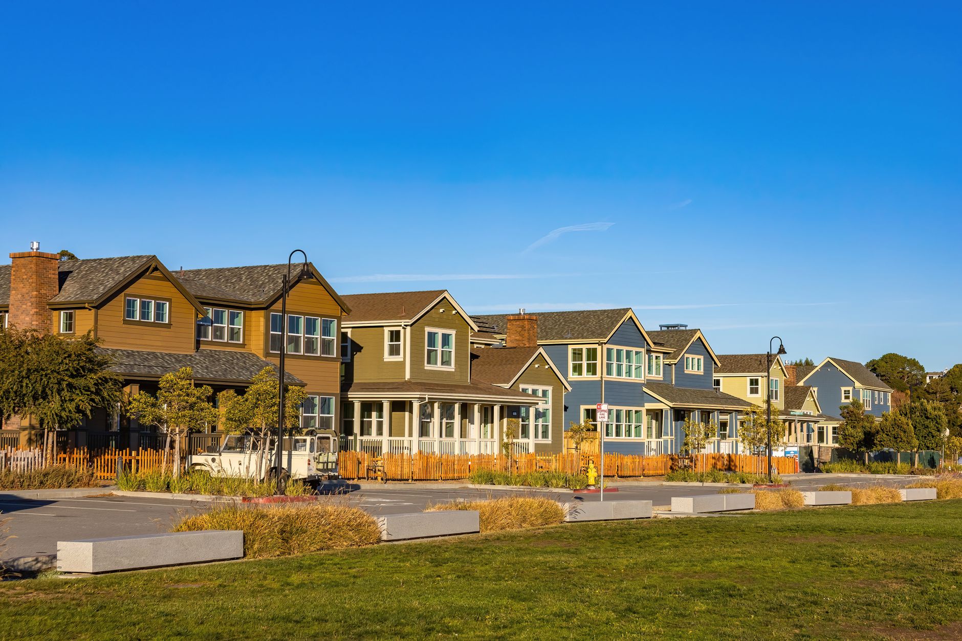 What's Going On With Firm Capital Property Trust Stock Thursday?