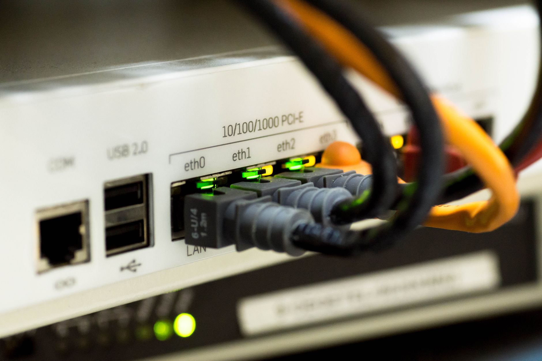 Why Vecima Networks Inc. stock fell yesterday
