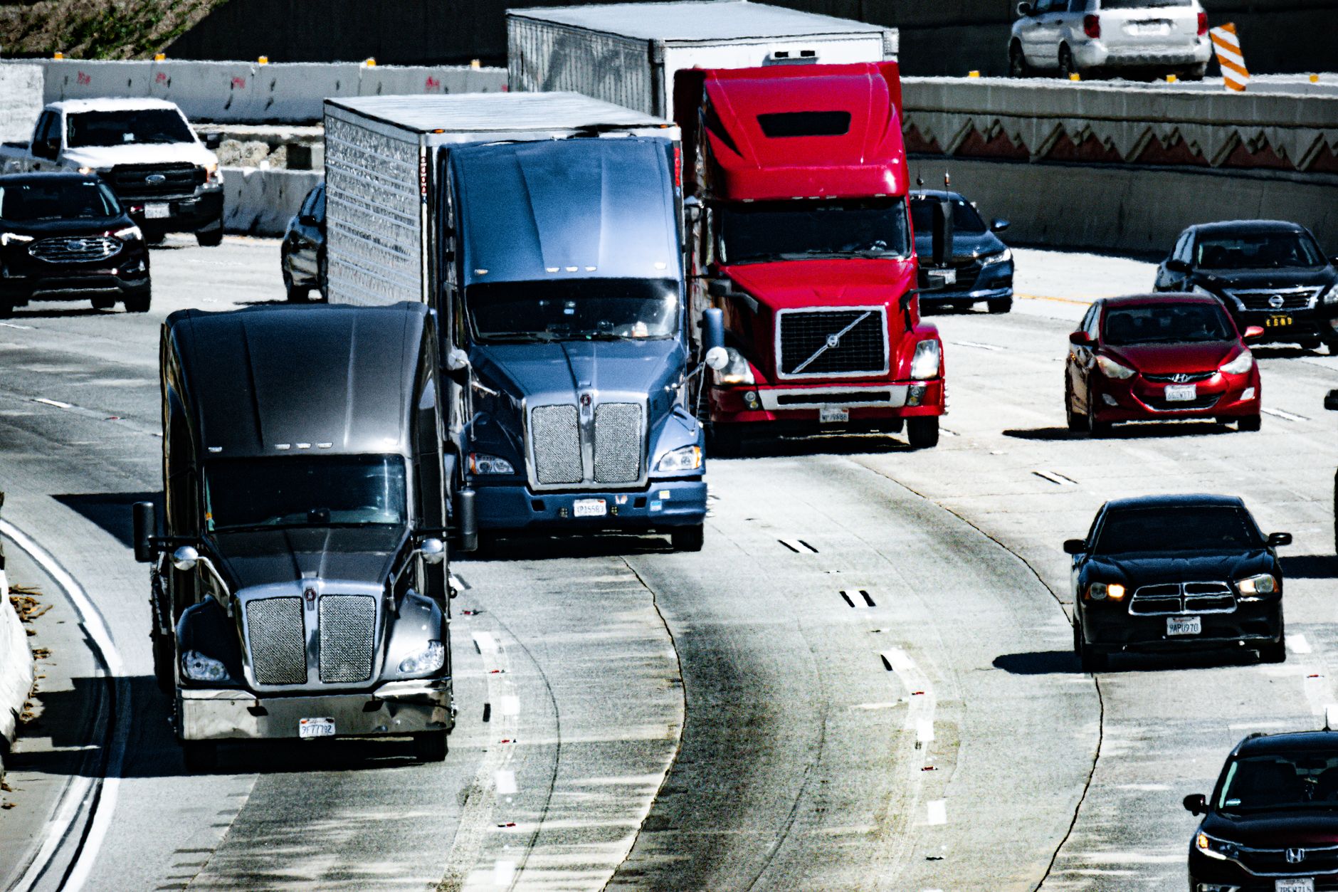 Why PACCAR stock is tanking today
