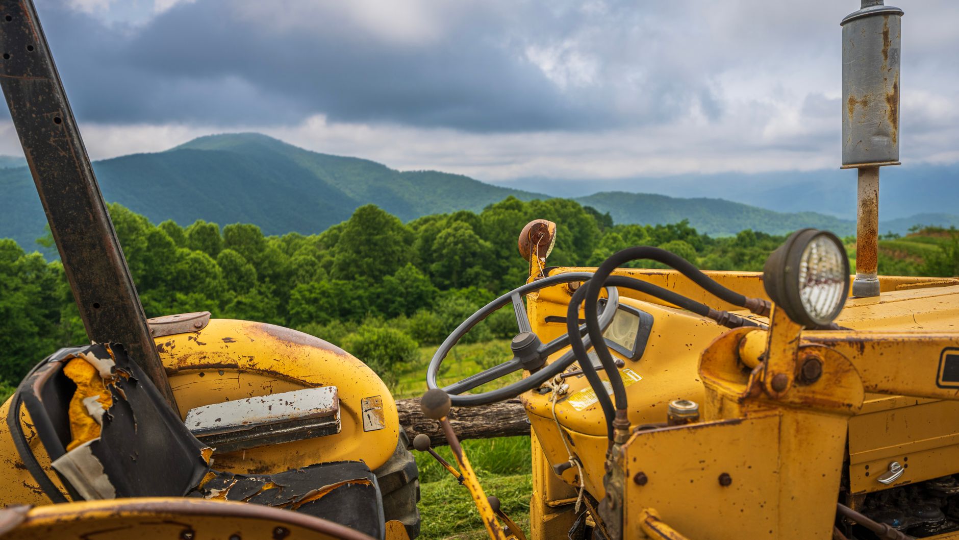Why Ag Growth International Inc stock is sliding today