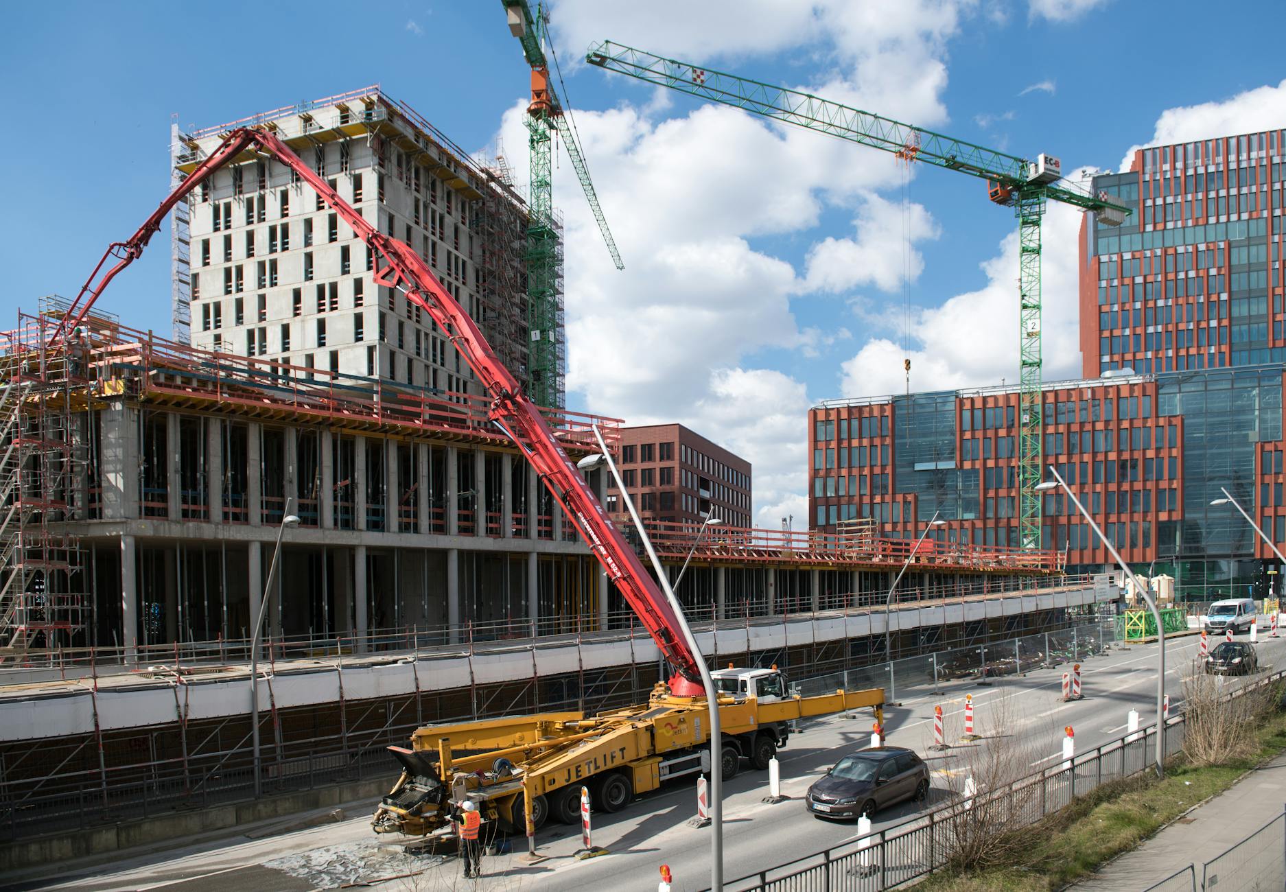 Housing Starts in Canada: What to Expect After April's Estimates
