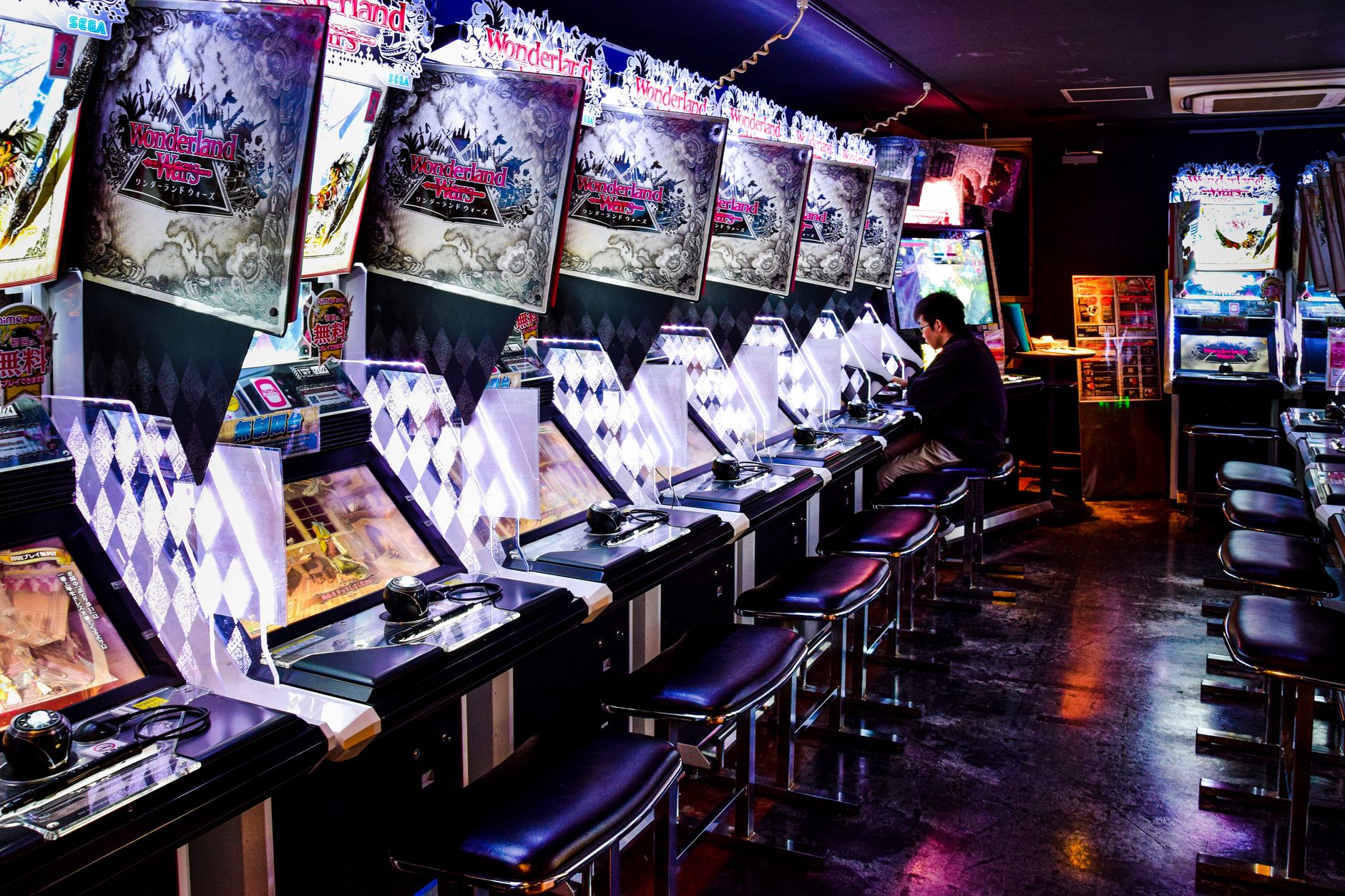 Why Playgon Games Inc stock plummeted yesterday