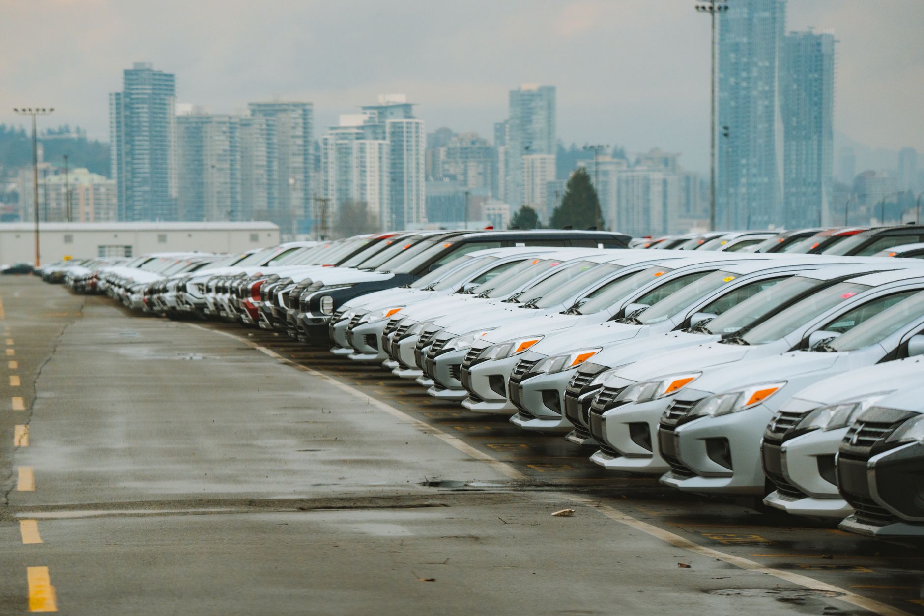 What's Going On With Automotive Properties Real Estate Investment Trust Stock Monday?