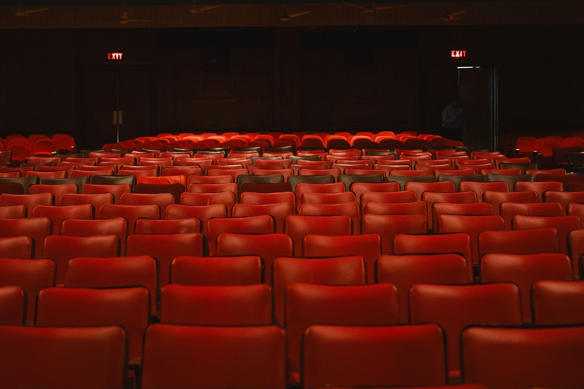 What's Going On With Cineplex Inc. Stock Tuesday?