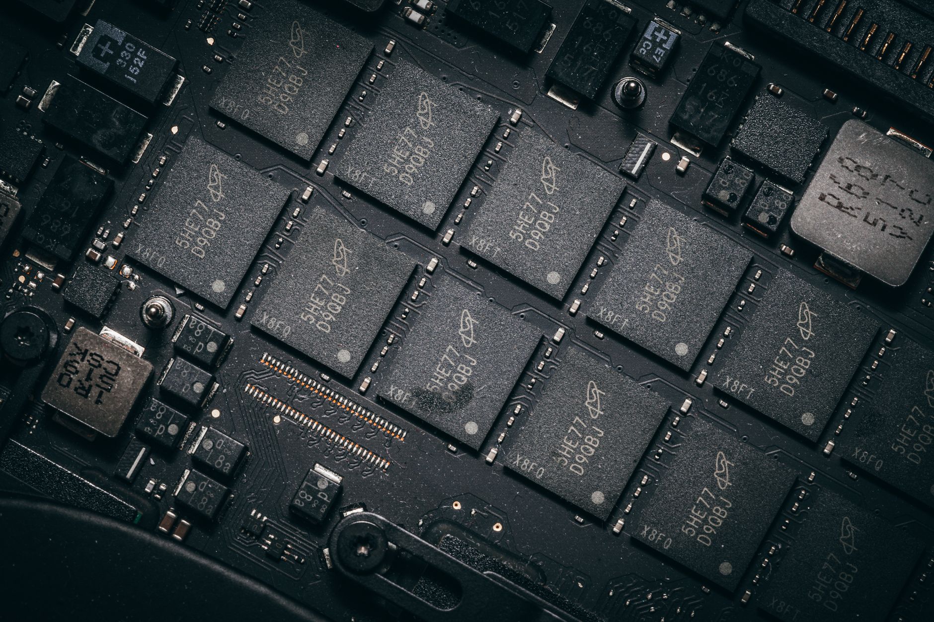 NXP Semiconductors Q3 Earnings Snapshot: What Investors Should Know