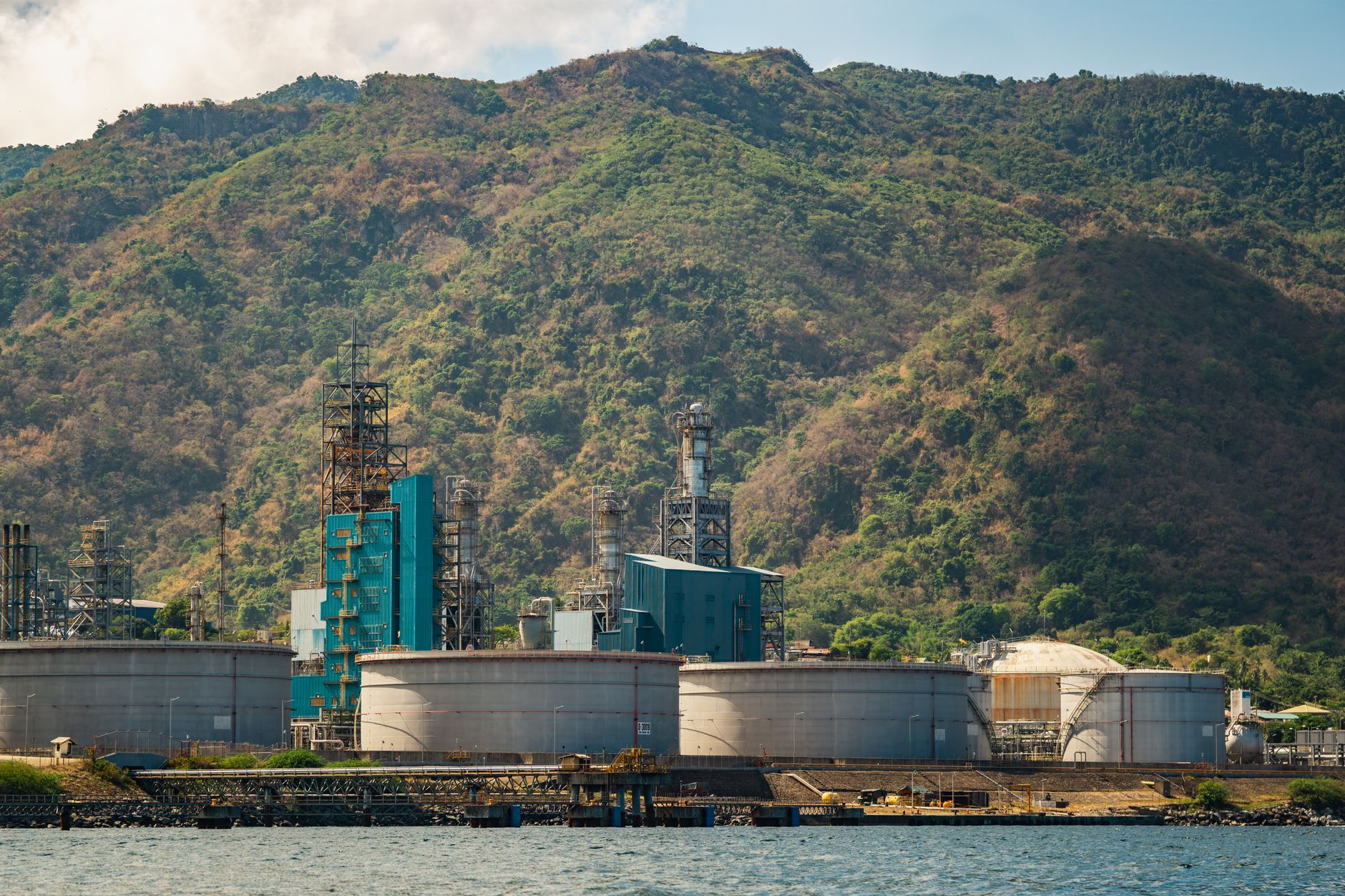 Why Verdera Energy Corp. stock is plummeting today