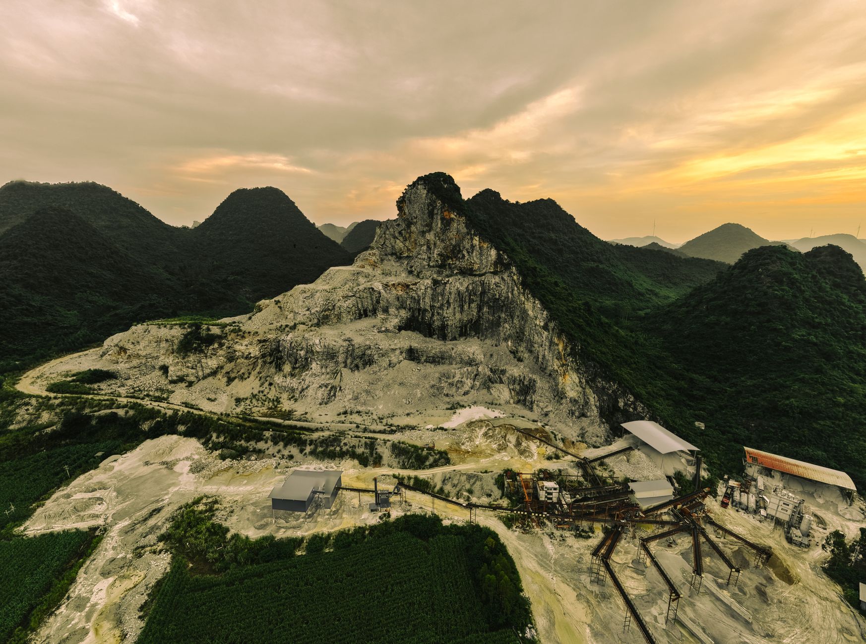 What's Going On With Denison Mines Corp Stock Thursday?
