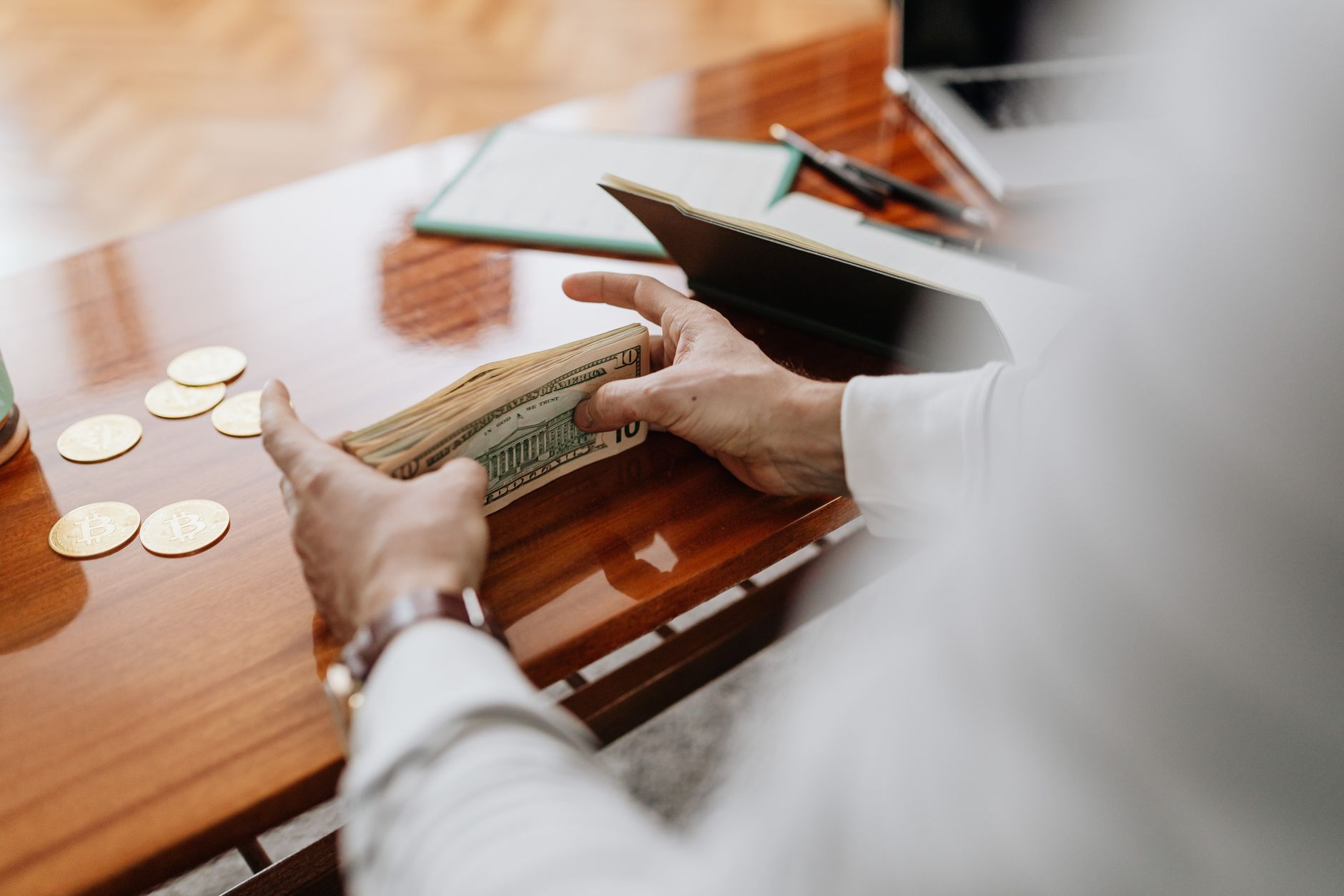 Why Currency Exchange International Corp stock is rising today