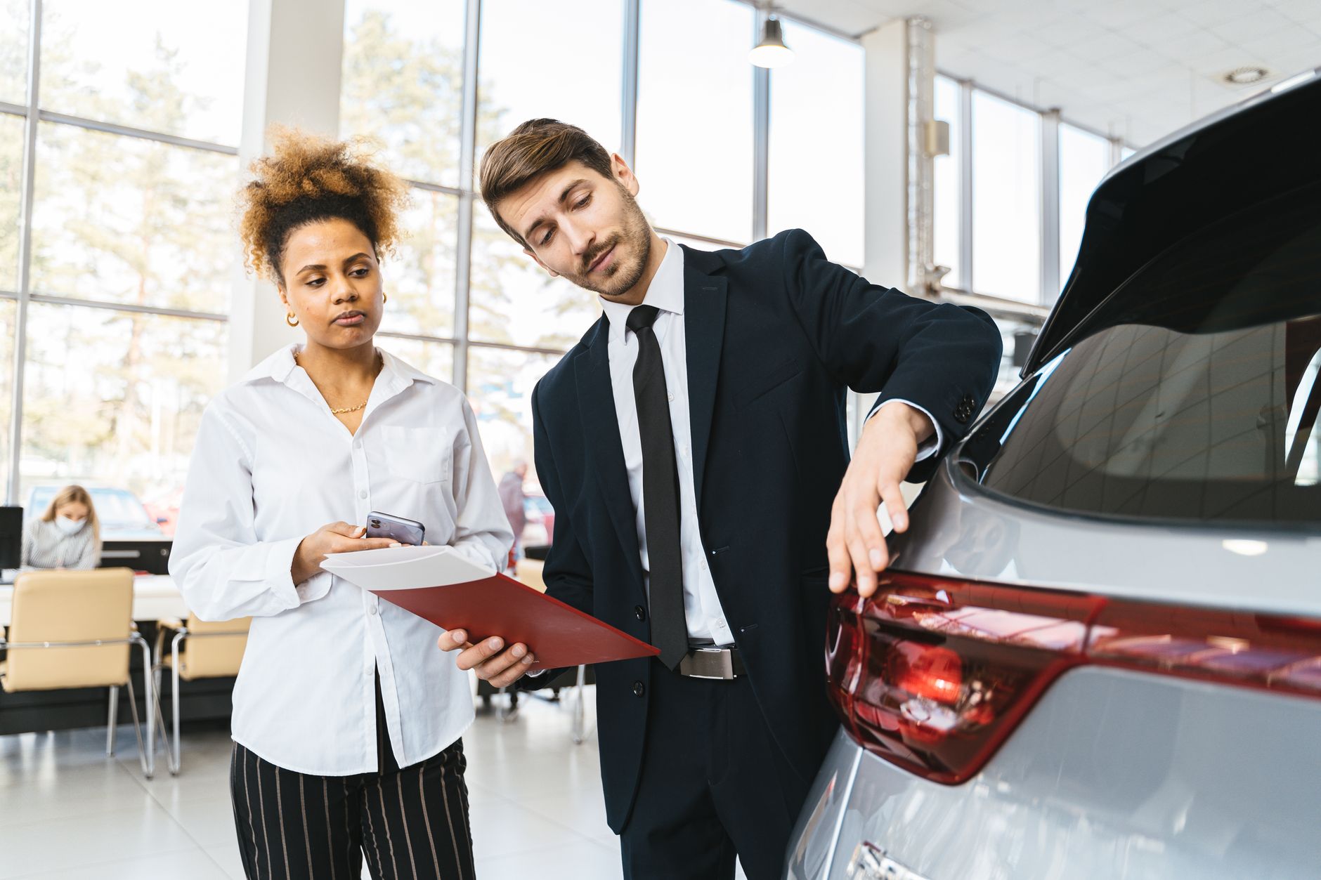 Why Autocanada Inc stock is rising today