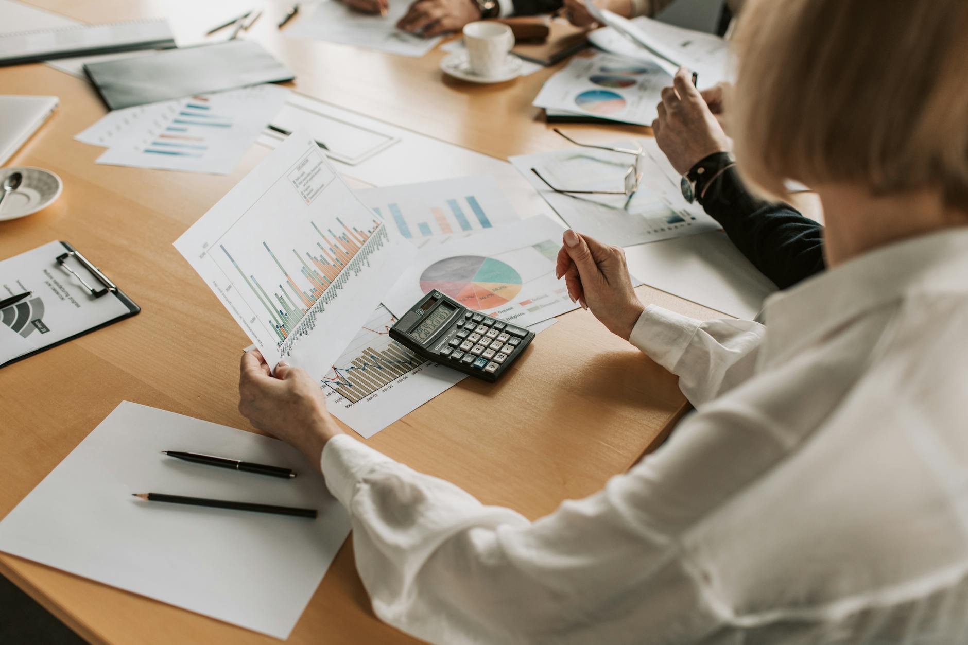 Definity Financial Corp. (DFY.TO) Slides 3.5% in Last Session — What Investors Should Know