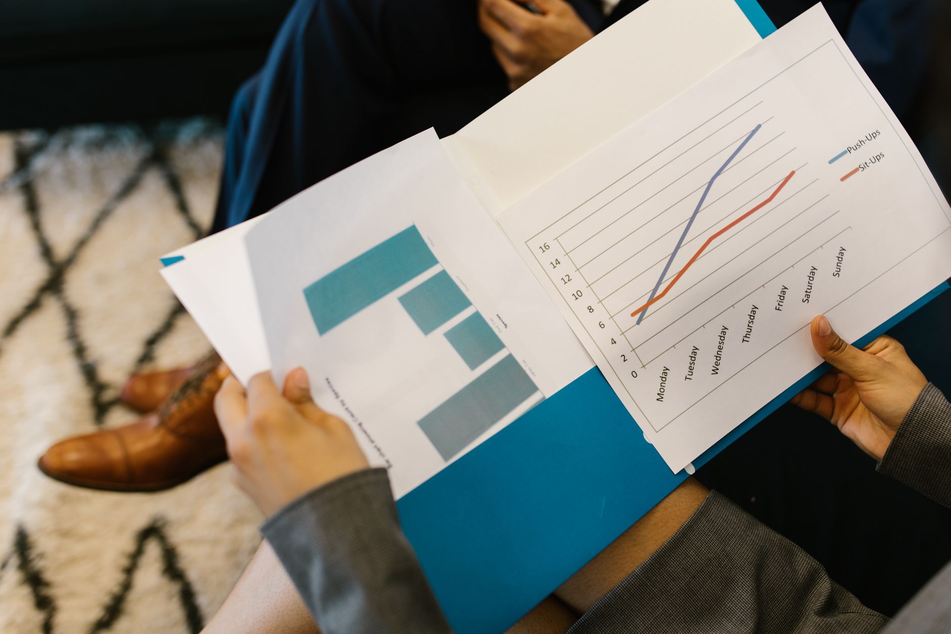 Why Thomson Reuters Corp stock is sliding today