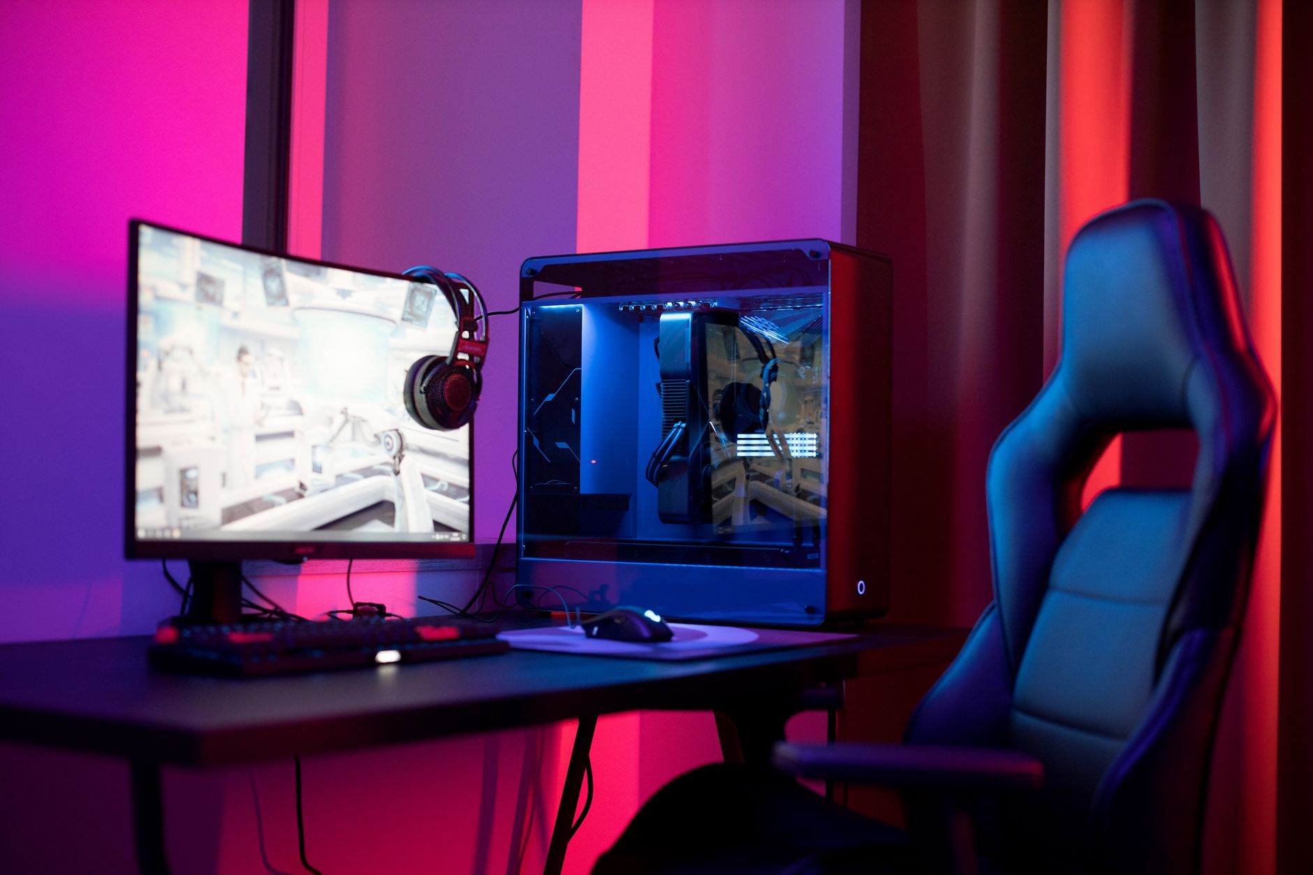 Why Enthusiast Gaming Holdings Inc stock is plummeting today