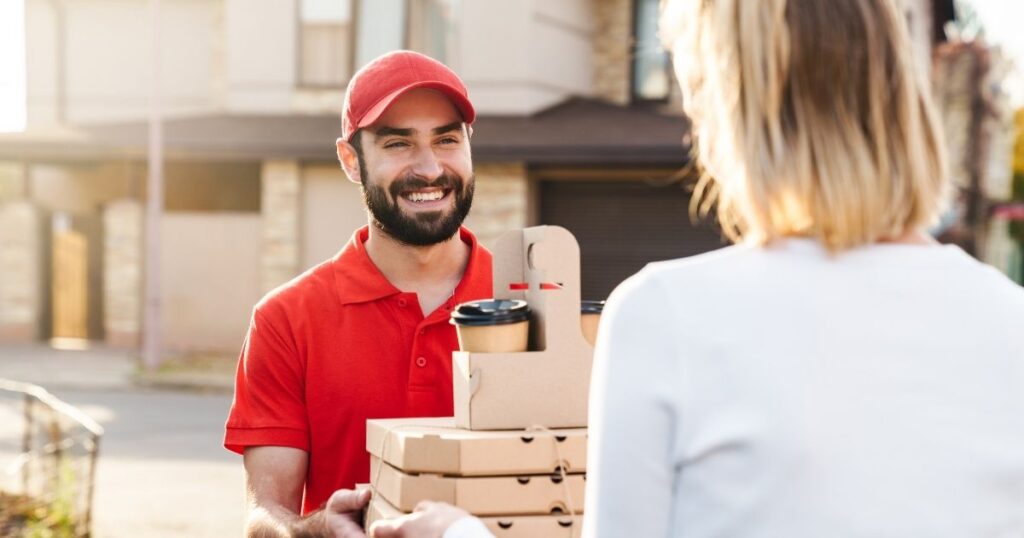 5 Best Food Delivery Services In Canada For Fast Eats (2026)
