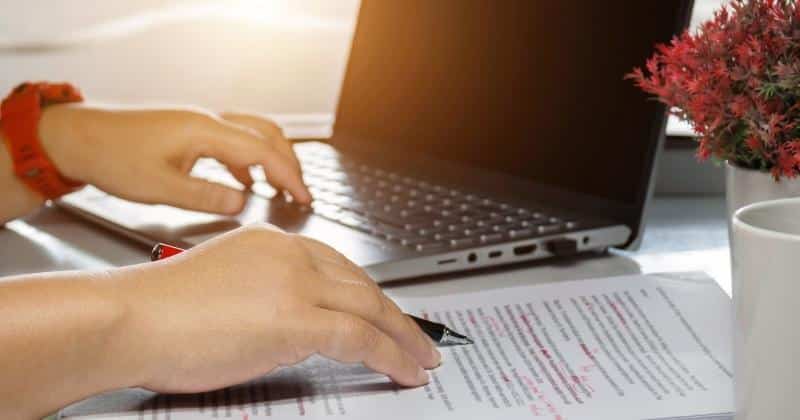 14 Best Online Jobs For Students In Canada (2026): Earn Extra Money