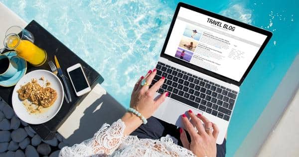 11 Quick and Easy Online Businesses To Start In Canada (2026)