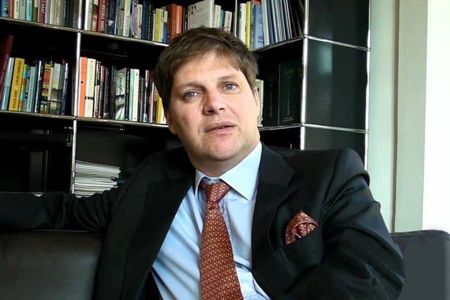 Guy Spier Stocks: What's Inside Acquamarine Capital Portfolio?