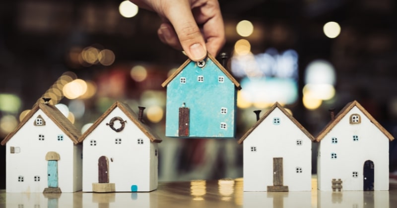 How To Invest 200k In Canada: 5 Great Options (2026)