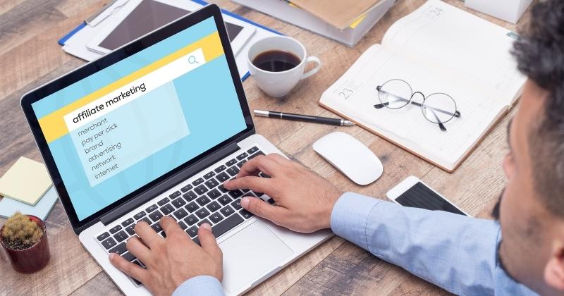How To Make Money On Facebook In Canada 2026: 7 Realistic Ways