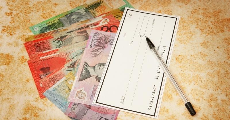 Money Order, Draft Cheque or Personal Cheque