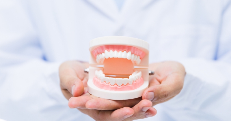 How Much Are Replacement Dentures?